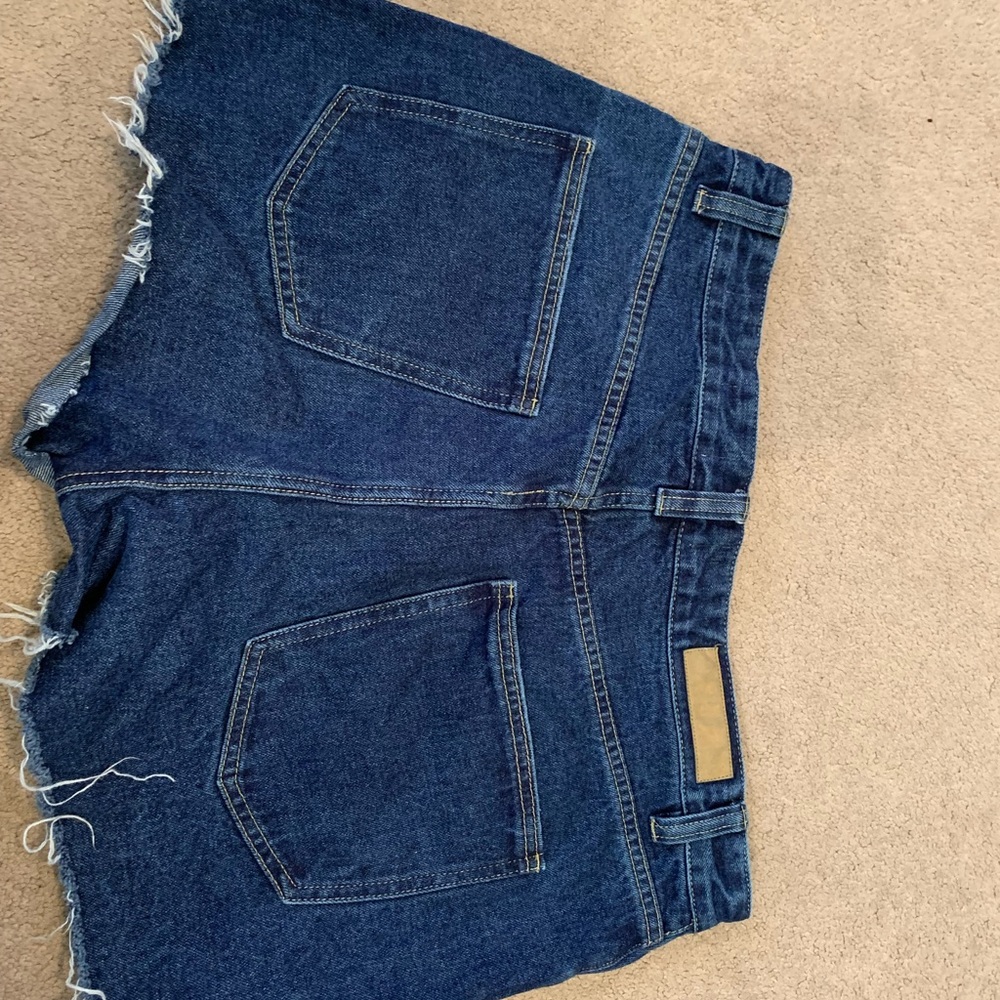 High Rise Mom Shorts - Picture 2 of 3